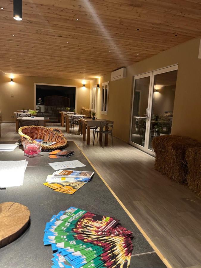 Agriturismo Terre Di Ginepro Borghetto di Vara Ngoại thất bức ảnh